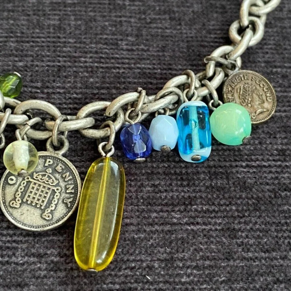 Charm Bracelet with British Empire  Coins and Art Glass Murano Beads - Picture 4 of 10